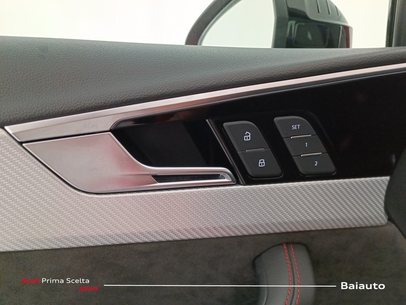 25 - Audi RS4 avant 2.9 v6 tfsi 450cv quattro tiptronic