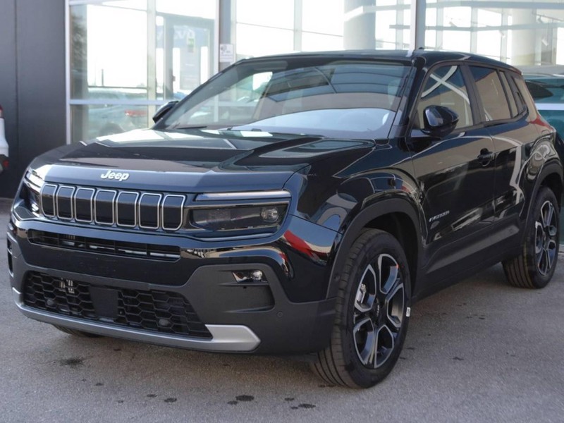 1 - Jeep Avenger 1.2 turbo e-hybrid mhev 110cv summit fwd edct6