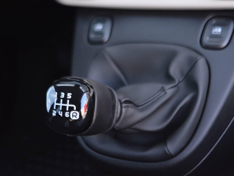 19 - Fiat Panda pandina 1.0 firefly hybrid 70cv s&s