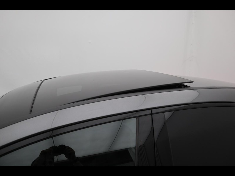 19 - Mercedes Classe A 250 e plug-in-hybrid amg line premium speedshift dct amg 8g