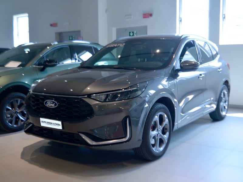 1 - Ford Kuga 2.5 plug in hybrid 243cv st-line 2wd auto