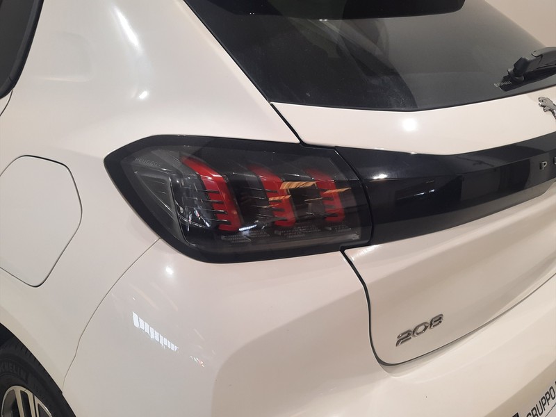 25 - Peugeot 208 5 porte 1.2 puretech allure pack s&s