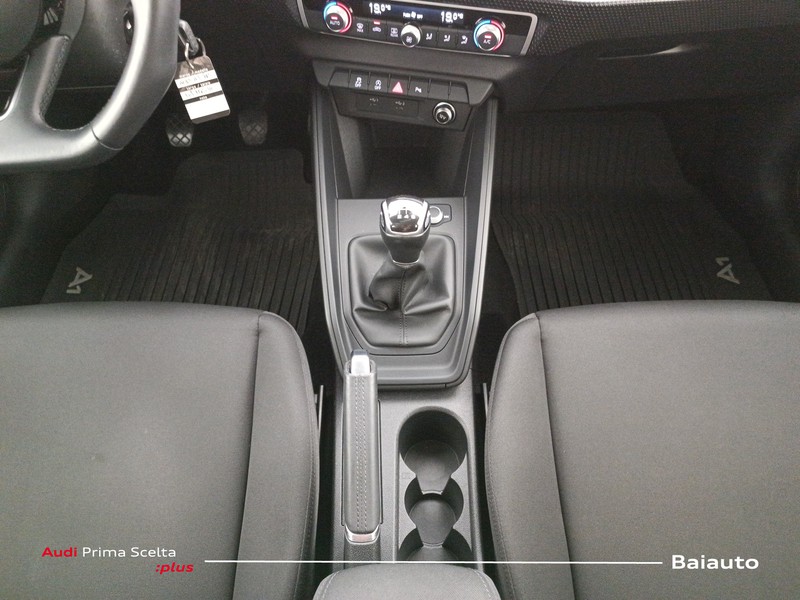 13 - Audi A1 sportback 30 1.0 tfsi 110cv admired advanced