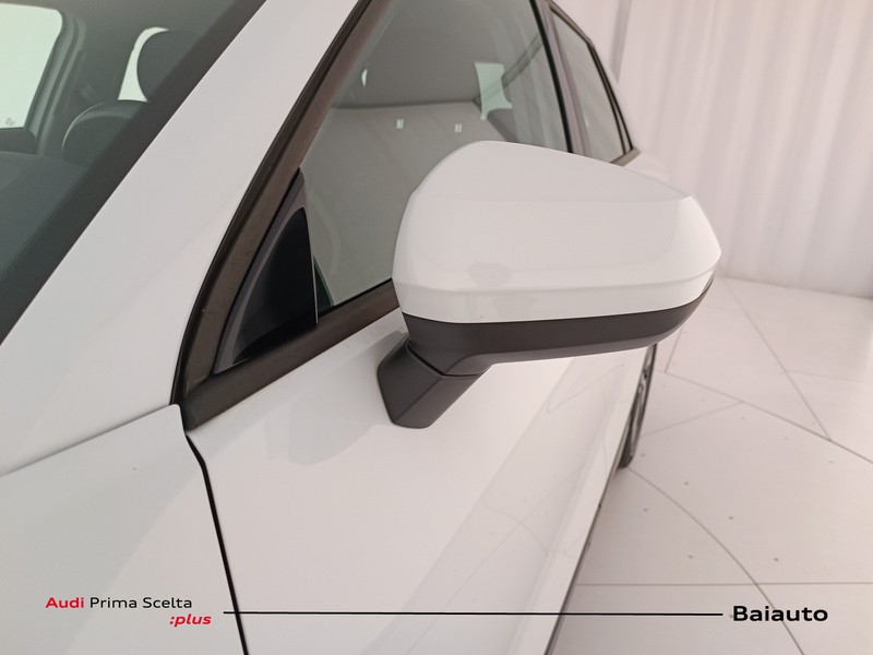 19 - Audi Q2 30 1.6 tdi admired s tronic my20