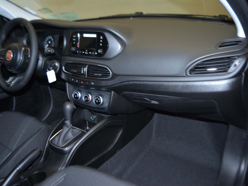 19 - Fiat Tipo 5 porte 1.5 t4 hybrid 130cv dct