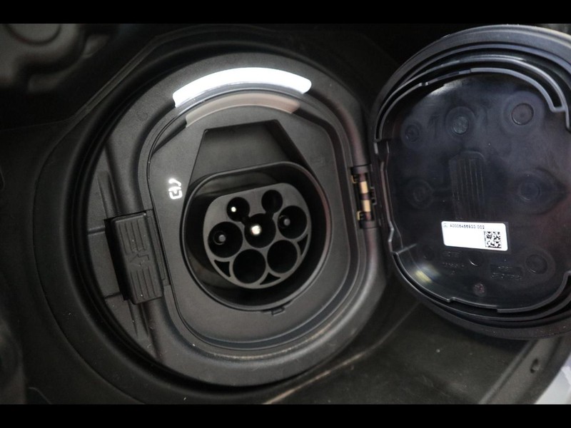 19 - Mercedes Classe A 250 e plug-in-hybrid alpine grey edition speedshift dct amg 8g