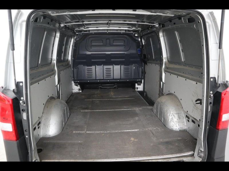 13 - Mercedes Vans Vito 114 cdi long e6