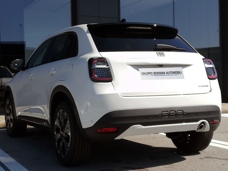 7 - Fiat 600 1.2 hybrid 110cv la prima edct