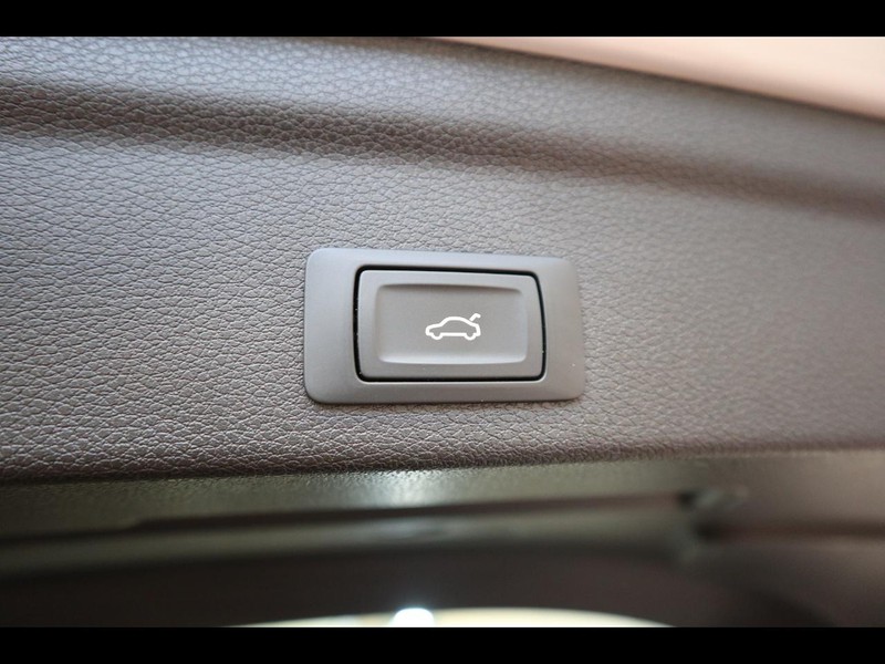 19 - Audi Q3 sportback 35 2.0 tdi business plus s tronic