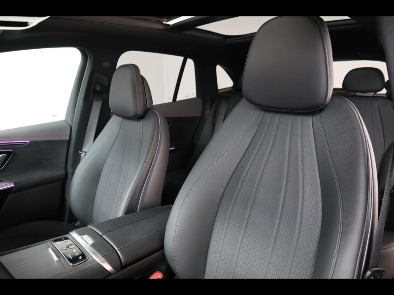 7 - Mercedes EQE suv 350 amg line premium extra 4matic