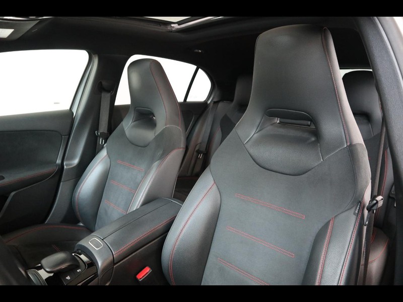 7 - AMG Classe A amg 35 race edition 4matic 7g-dct