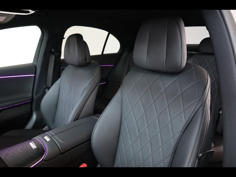 7 - Mercedes Classe E berlina 220 d amg line premium 4matic 9g-tronic