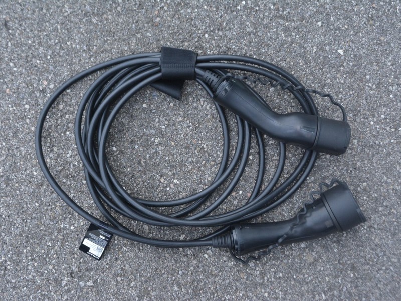 13 - Volvo XC40 1.5 t4 recharge plug-in-hybrid core automatico
