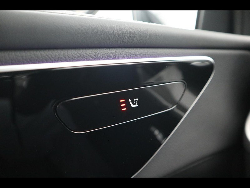 13 - Mercedes GLC suv 300 de plug in hybrid amg line advanced tech 4matic 9g-tronic