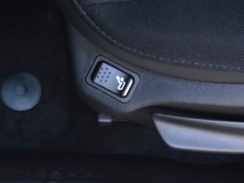 19 - Jeep Renegade 1.5 turbo t4 mhev altitude 2wd dct