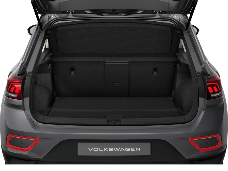13 - Volkswagen T-Roc 1.5 tsi act sport