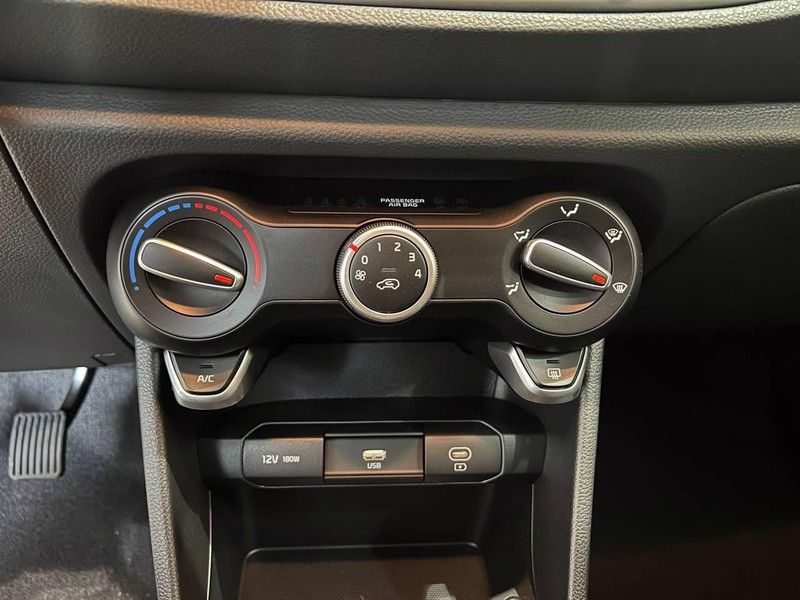 13 - Kia Picanto 1.0 mpi gpl 20th anniversary edition