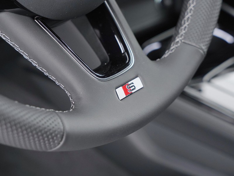 31 - Audi A5 Coupé 40 2.0 tdi mhev 204cv s line edition quattro s tronic