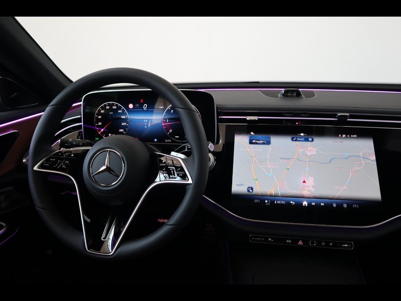 13 - Mercedes Classe E station wagon all-terrain 220 d premium 4matic 9g-tronic