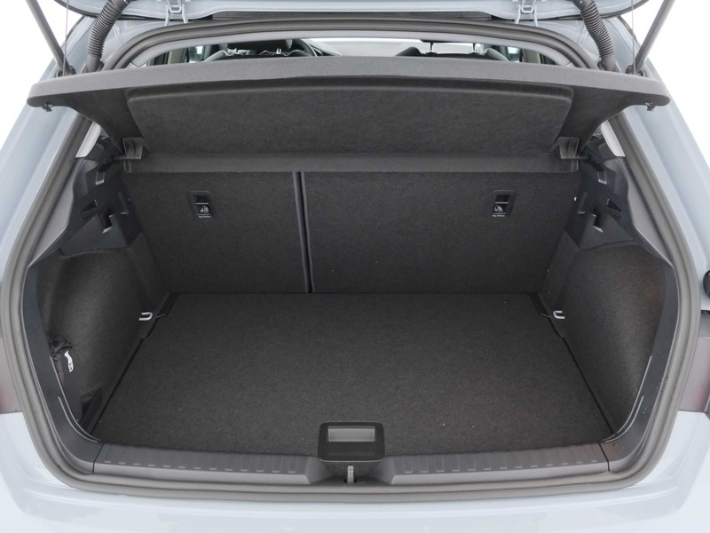 37 - Audi A1 sportback 30 1.0 tfsi 116cv identity black s tronic