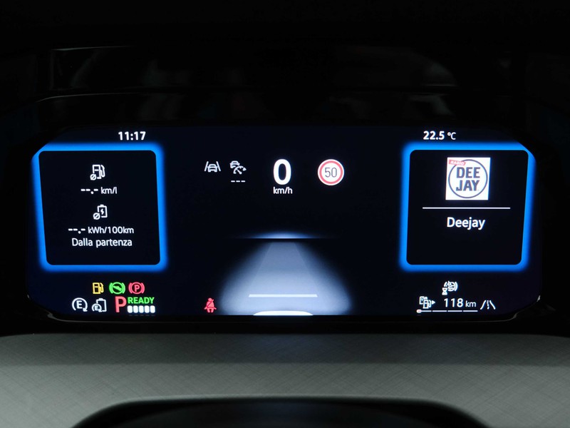 19 - Volkswagen Golf 1.5 tsi ehybrid 204cv edition plus dsg