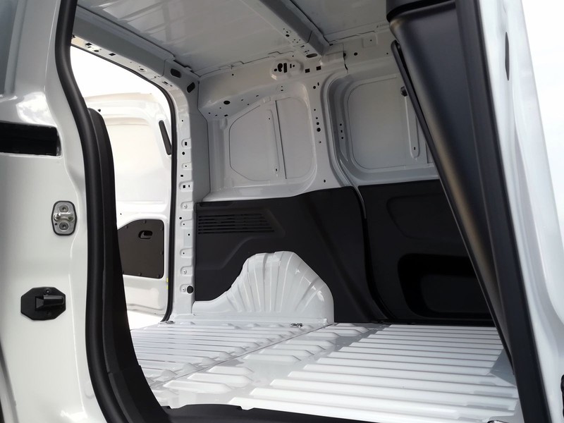 7 - Fiat Professional Doblò van 1.5 bluehdi 130cv ch1