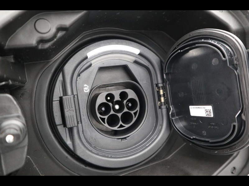 19 - Mercedes Classe A 250 e plug-in-hybrid amg line premium speedshift dct amg 8g