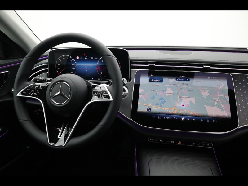 13 - Mercedes Classe E station wagon all-terrain 220 d advanced plus 4matic 9g-tronic