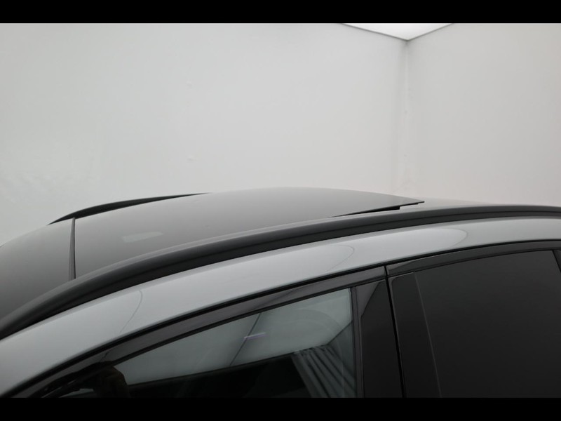 19 - Mercedes GLC suv 300 de plug in hybrid amg line premium tech 4matic 9g-tronic