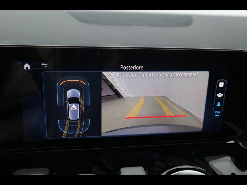 13 - Mercedes Classe B 180 d amg line advanced plus 8g-dct
