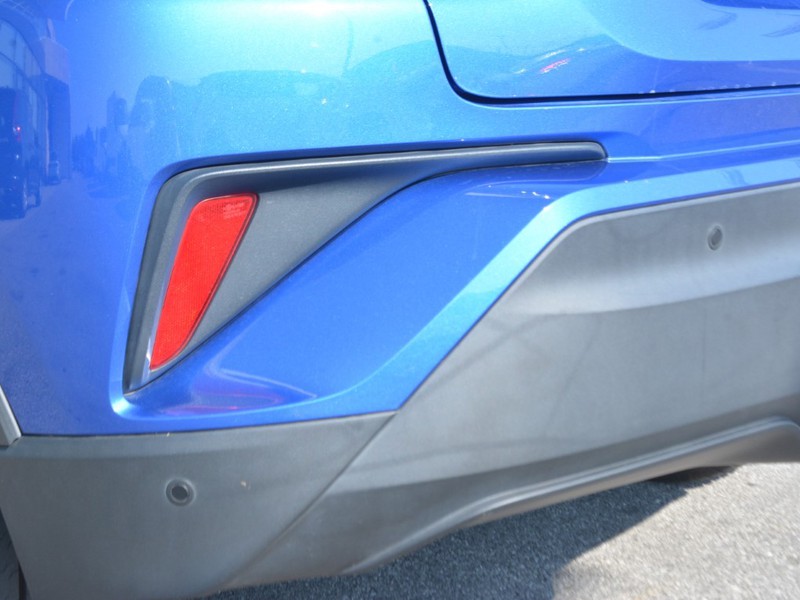 25 - Toyota C-HR 1.8 hybrid business e-cvt
