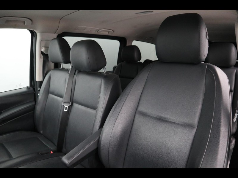 7 - Mercedes Vans Vito 114 cdi long tourer pro auto my20