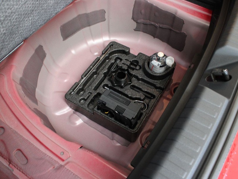 31 - Audi A1 sportback 30 1.0 tfsi 116cv identity black s tronic