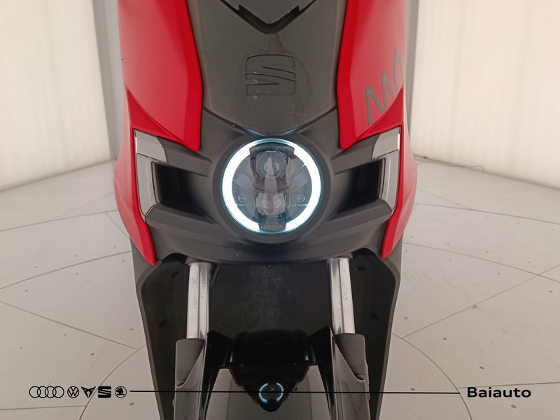13 - Seat MO eScooter 125 Rosso