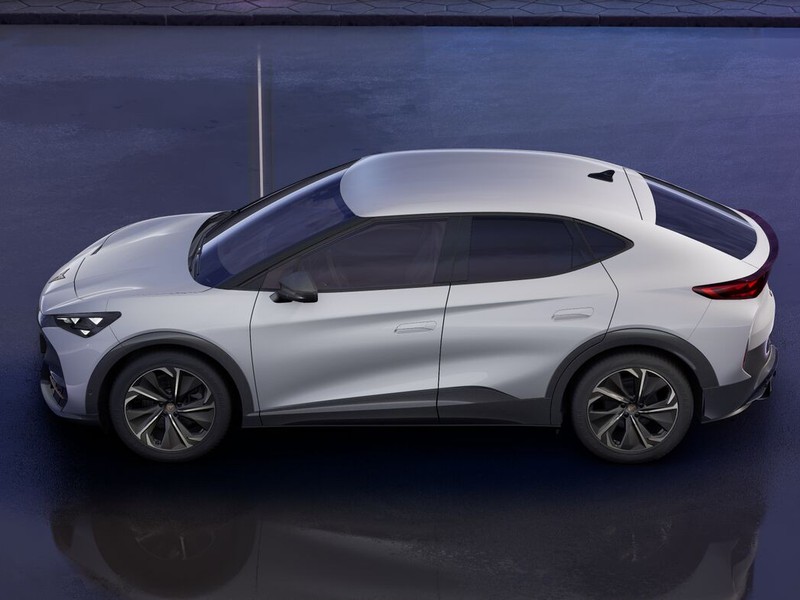 7 - Cupra Tavascan 77kwh endurance immersive rwd