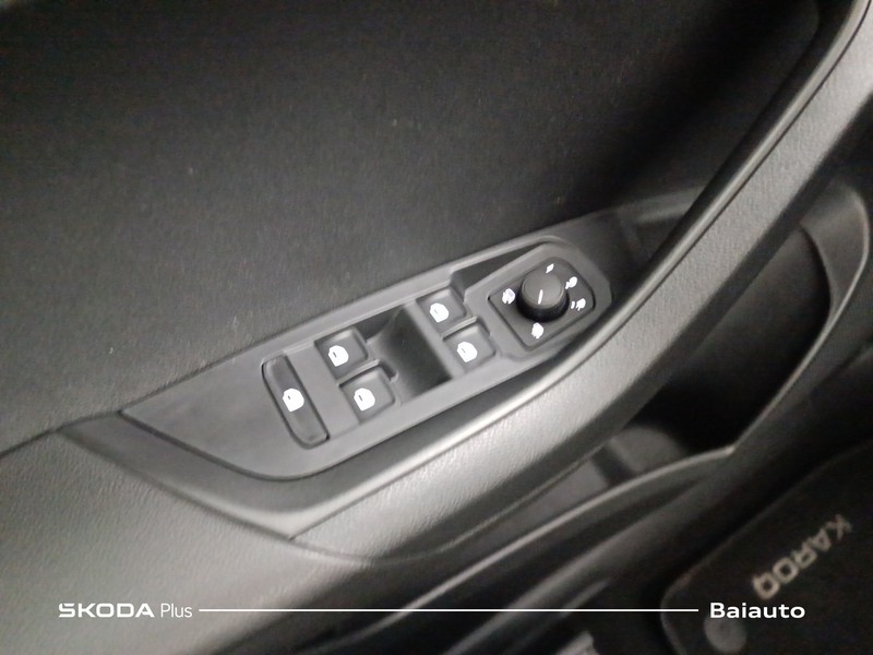 19 - Skoda Karoq 2.0 tdi evo scr 115cv executive dsg