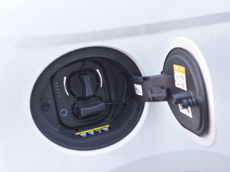 13 - Fiat 500 500e cabrio 42 kwh icon +
