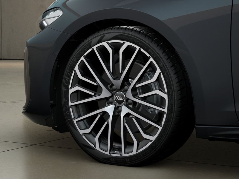 7 - Audi A5 avant 2.0 tdi mhev+ 204cv s line edition