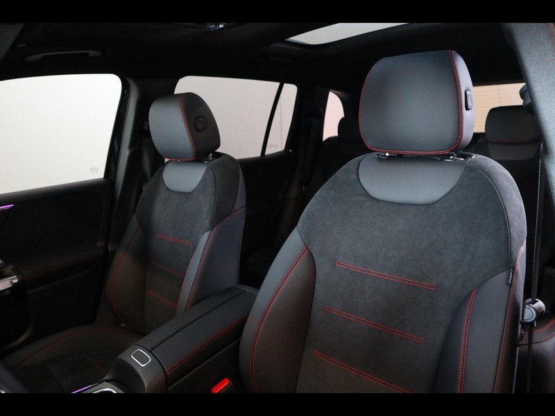 7 - Mercedes GLB 200 d amg line premium 4matic 8g-dct