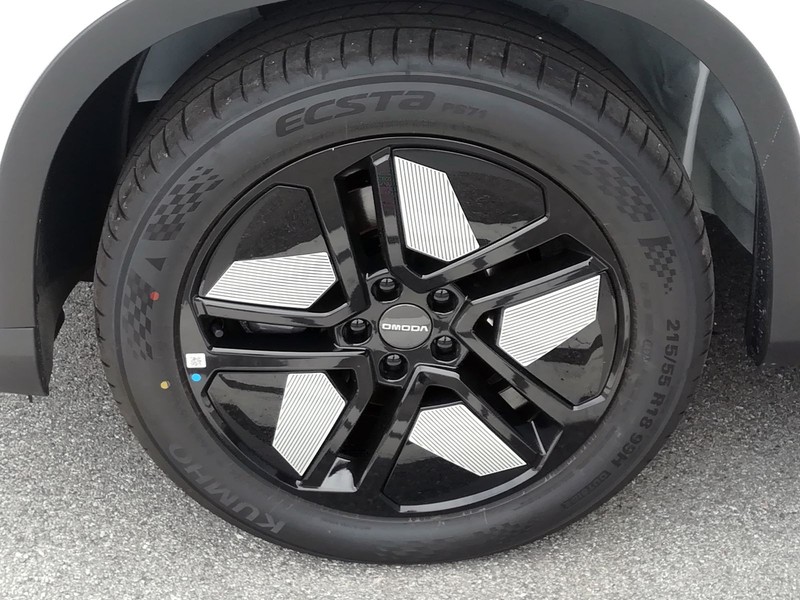 13 - Omoda 5 1.6 TGDI - Trazione anteriore 7DCT Premium Anniversary