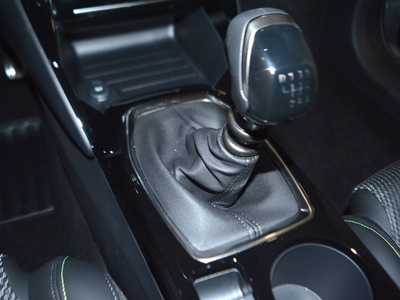 19 - Peugeot 208 1.2 puretech 100cv gt s&s