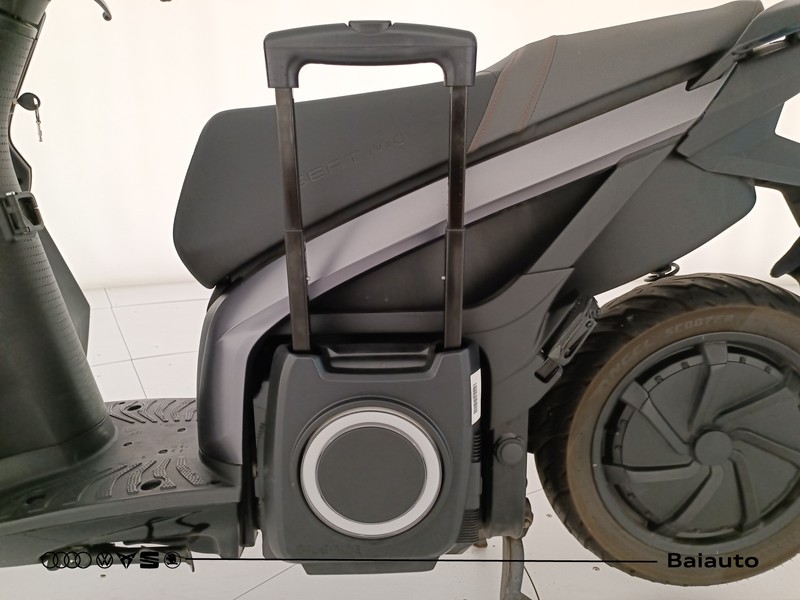 7 - Seat MO eScooter 125 Grigio
