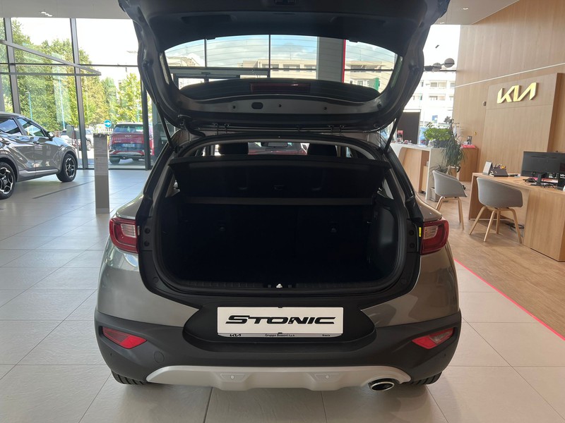 13 - Kia Stonic 1.0 t-gdi mhev 100cv style special edition mt