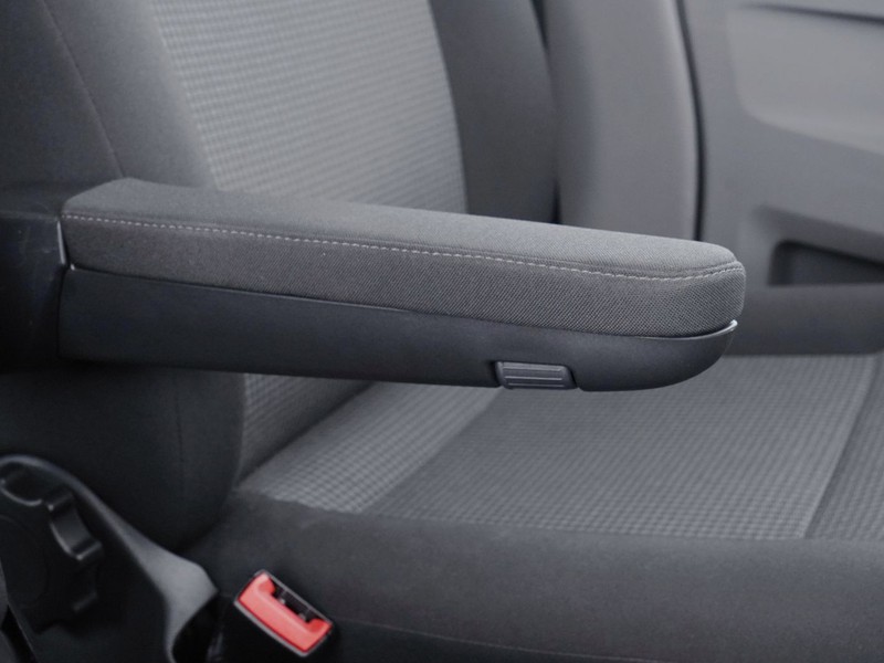 19 - Volkswagen VIC T6.1 Transporter t6.1 30 2.0 tdi 150cv kombi business p.c. dsg7