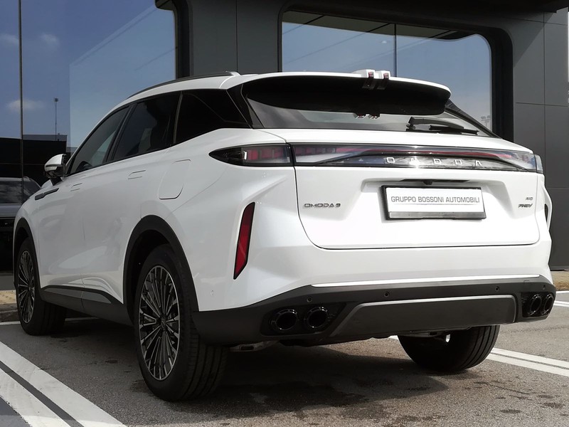 7 - Omoda 9 PHEV 1.5TGDI - Trazione AWD DHT3 Exclusive (AWD) - Interni Nero