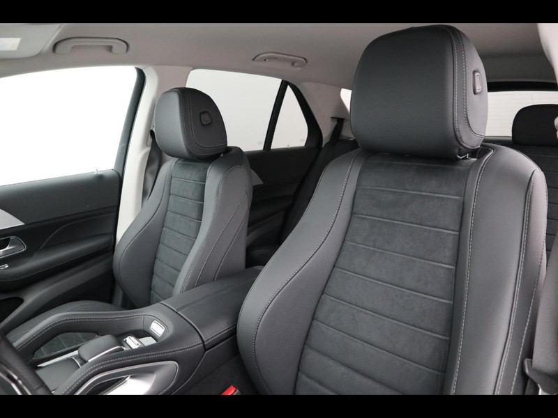 7 - Mercedes Classe GLE gle 300 d mild hybrid amg line advanced plus 4matic 9g-tronic plus