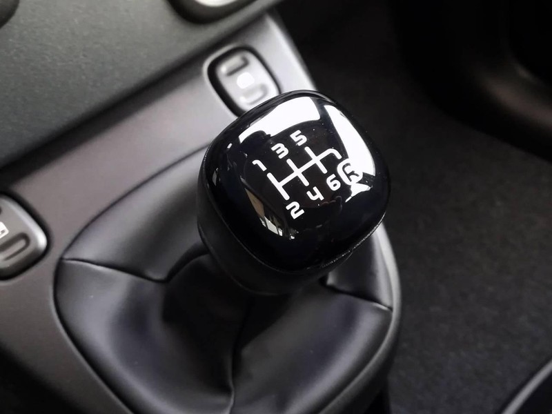 13 - Fiat Panda 1.0 firefly hybrid 70cv s&s 5p.ti