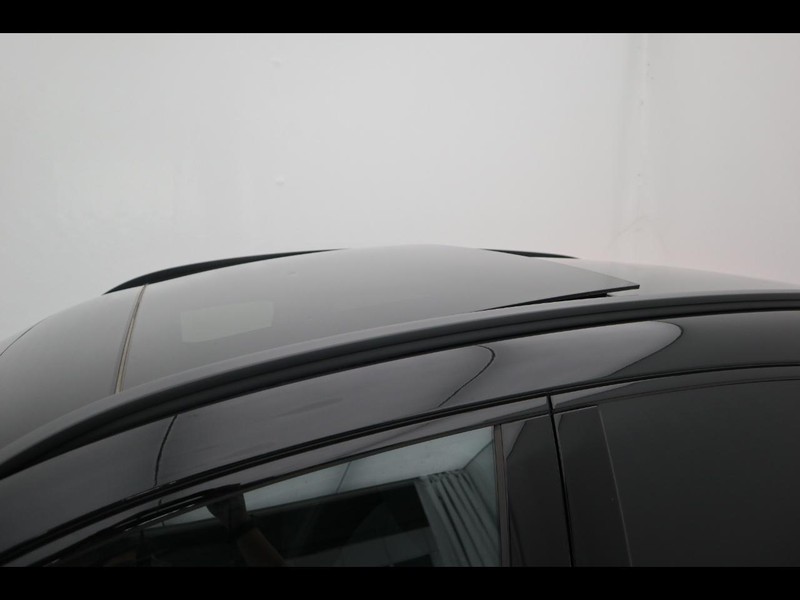 19 - Mercedes GLA 200 d amg line advanced plus 8g-dct