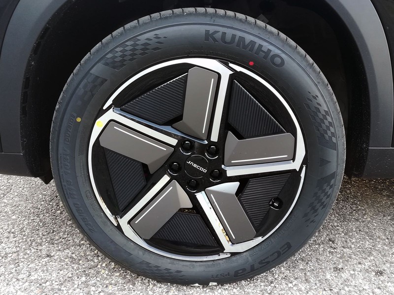 13 - Jaecoo 7 super hybrid 1.5 tgdi plug-in premium 2wd