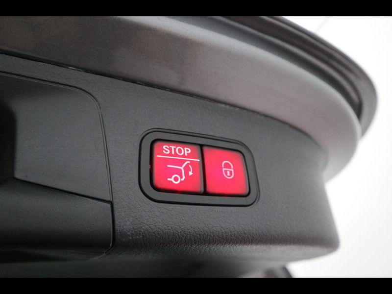 19 - Mercedes GLA 250 e plug-in-hybrid amg line advanced plus 8g-dct